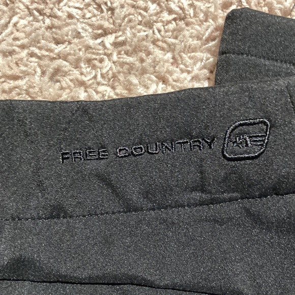Free Country ski pants. - Picture 4 of 5